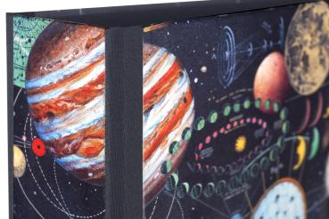 Folder in strong colors, universe and planets motif